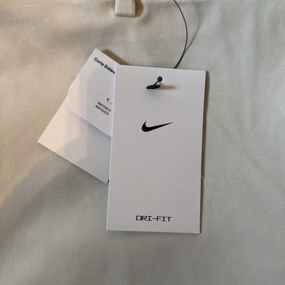 Nike Golf Dri-Fit Shorts - Picture 5 of 6